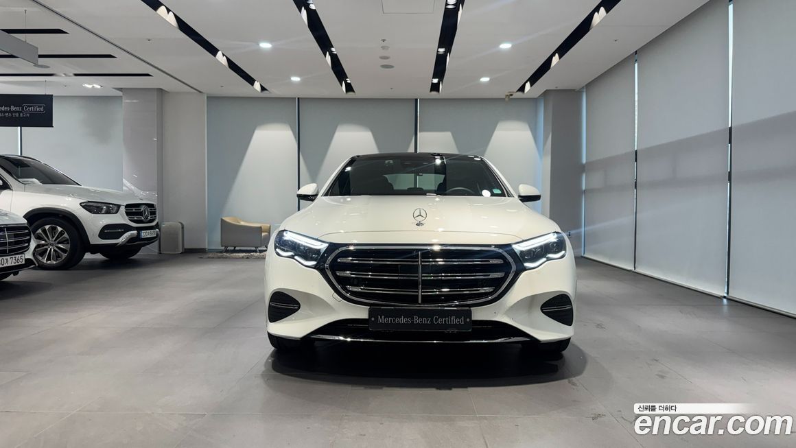 Mercedes-Benz E-Class 2025