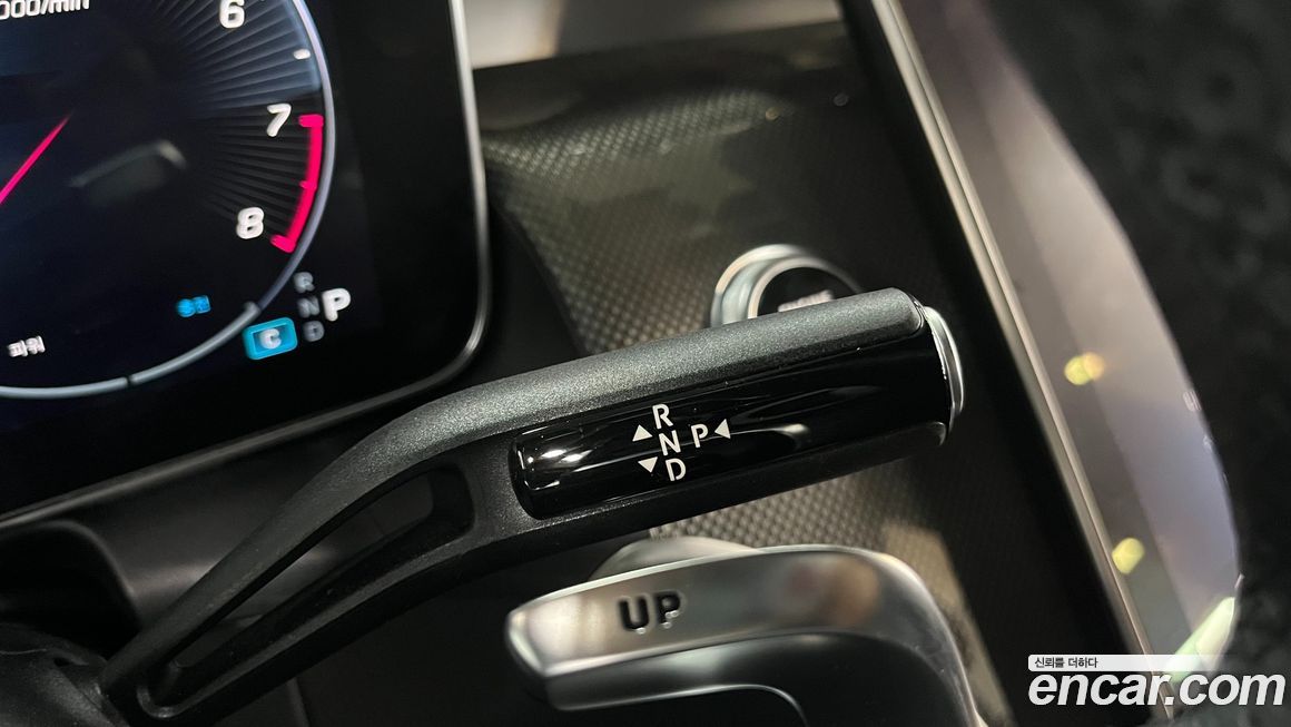 Mercedes-Benz GLC-Class 2024