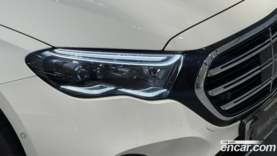 Mercedes-Benz E-Class 2025