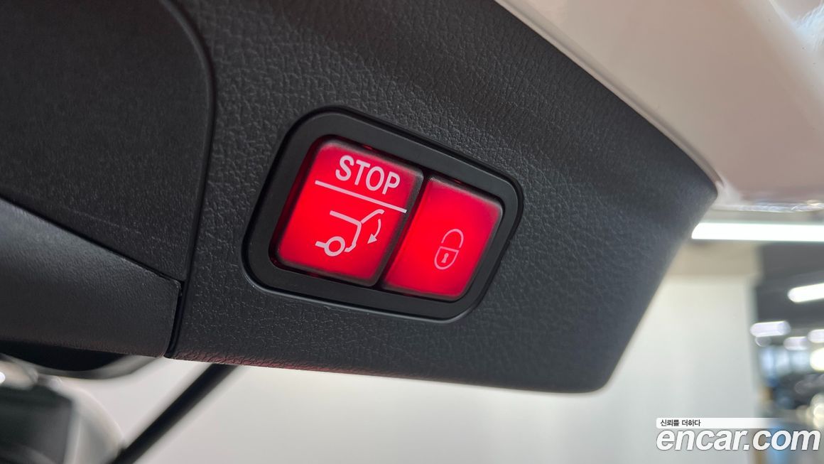 Mercedes-Benz GLE-Class 2025