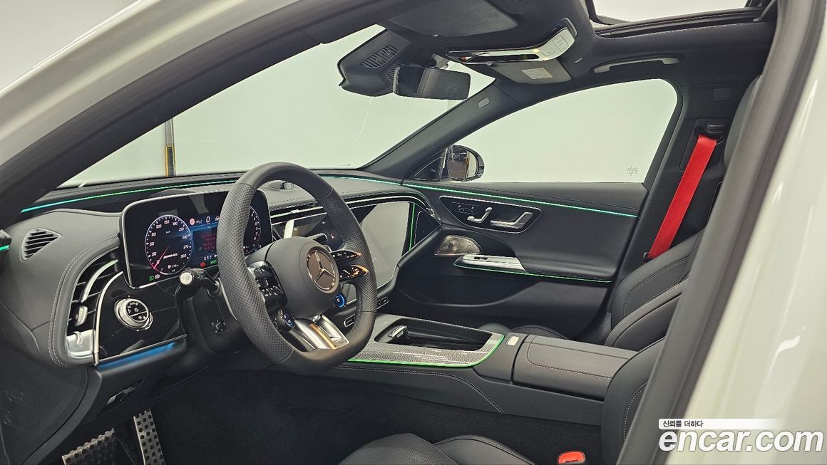 Mercedes-Benz E-Class 2025