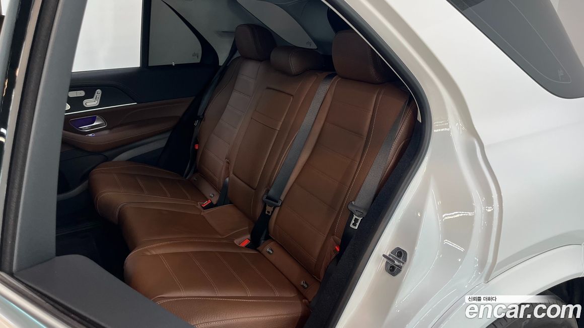 Mercedes-Benz GLE-Class 2025