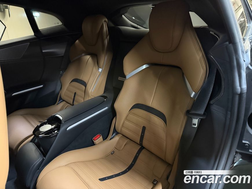 Ferrari Purosangue 2025