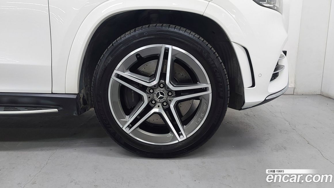 Mercedes-Benz GLS-Class 2022