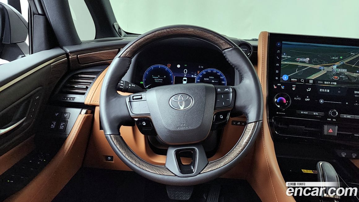 Toyota Alphard 2025
