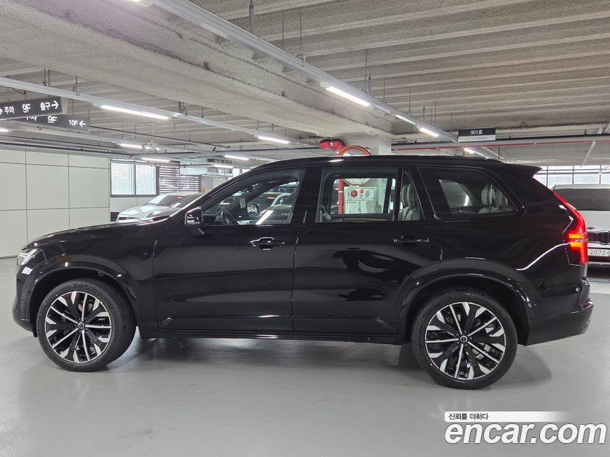 Volvo XC90 2026