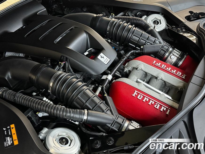 Ferrari Purosangue 2025