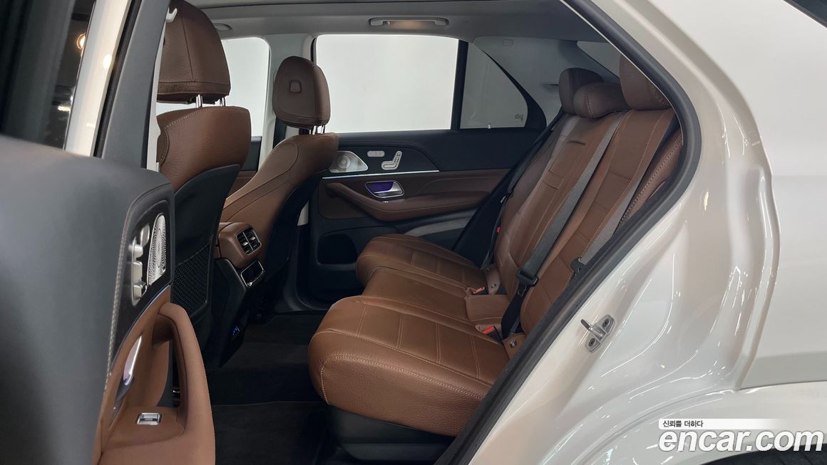 Mercedes-Benz GLE-Class 2025