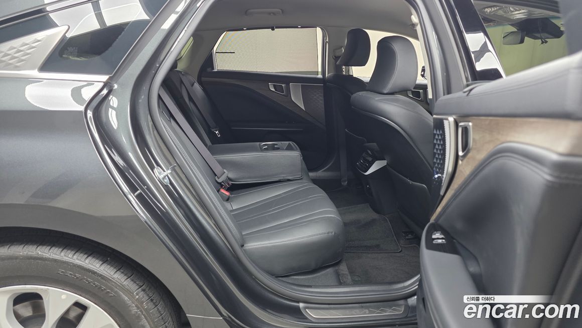 Kia K8 2024