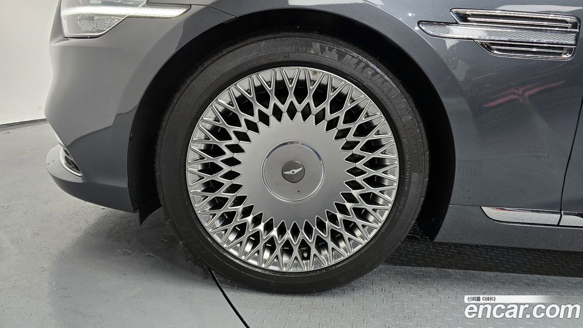 Genesis G90 2019