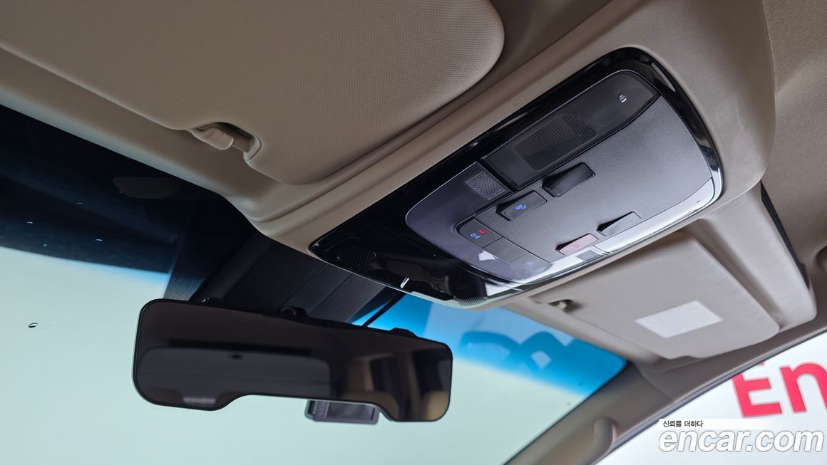 Hyundai Staria 2022