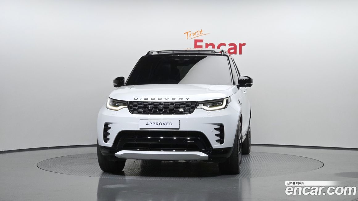 Land Rover Discovery 2023