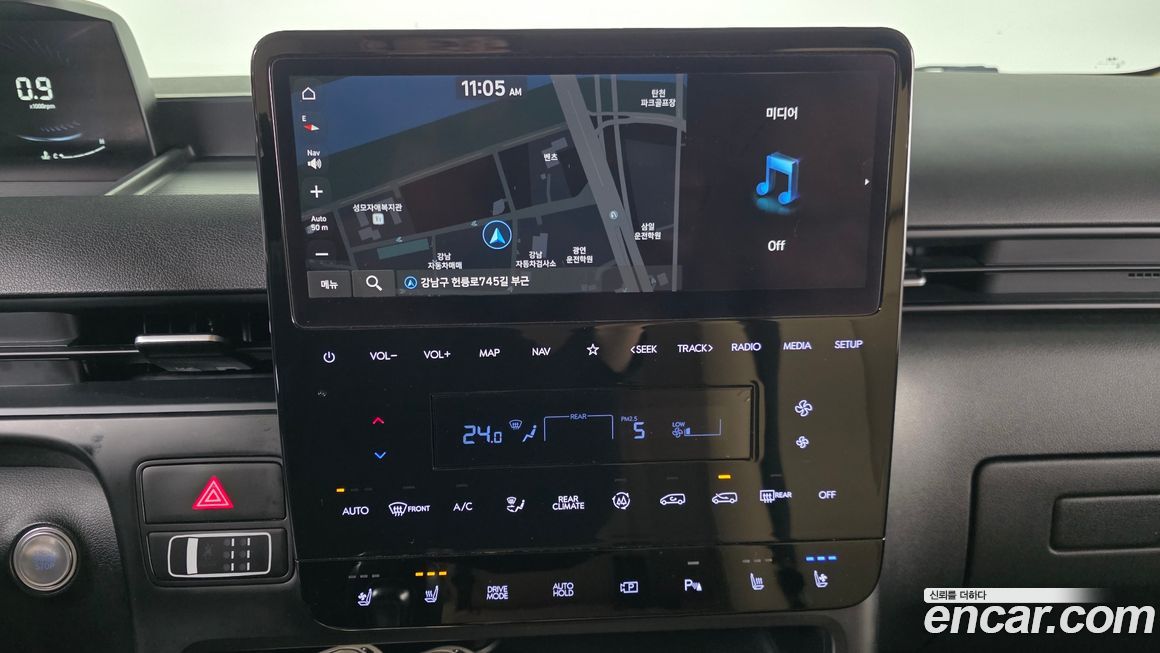 Hyundai Staria 2022
