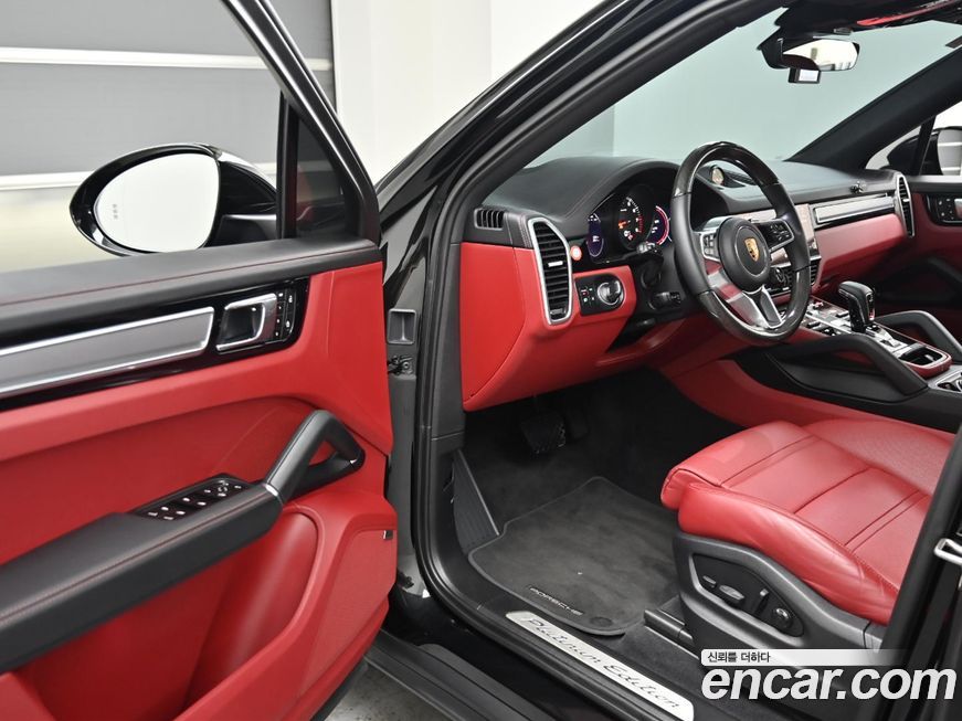 Porsche Cayenne 2023