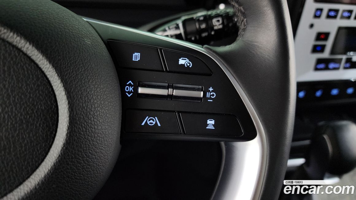 Hyundai Staria 2025
