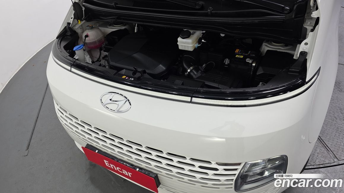 Hyundai Staria 2022
