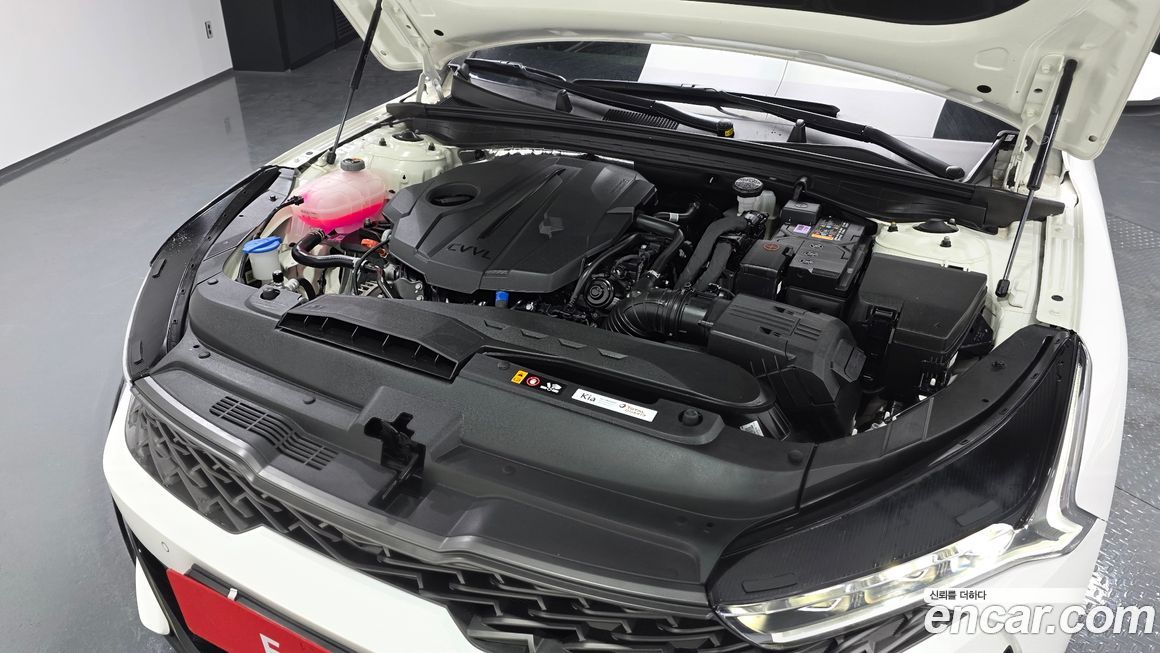 Kia K5 2023