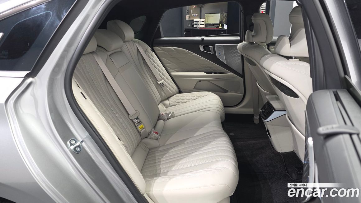 Kia K8 2023