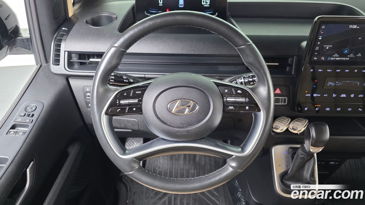 Hyundai Staria 2022