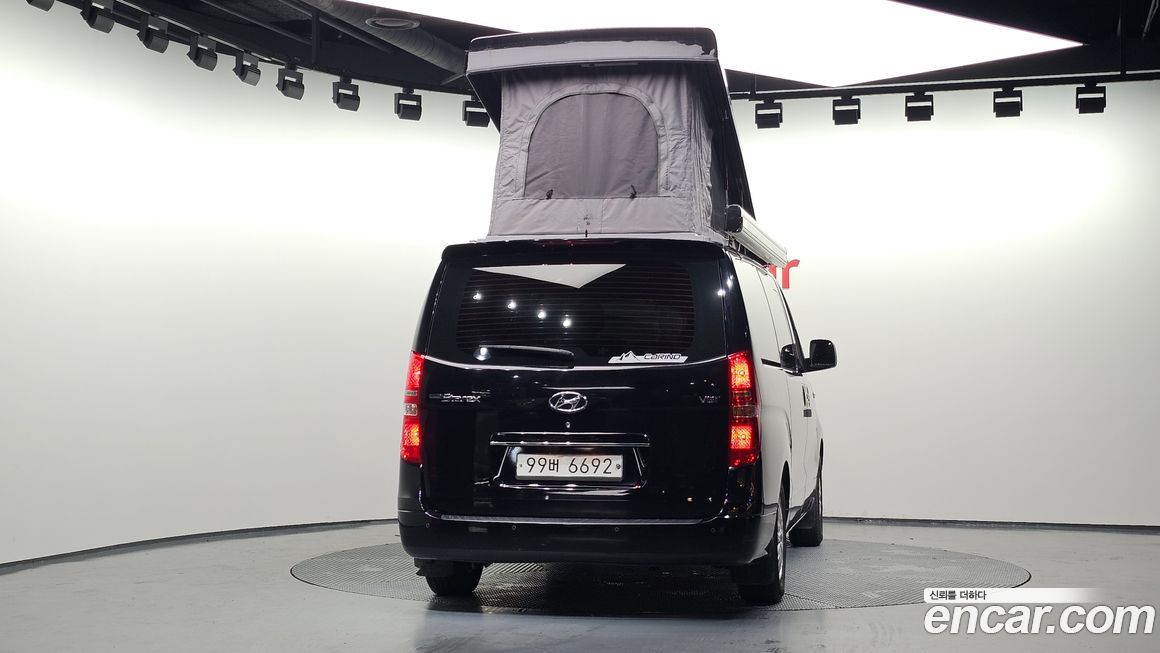Hyundai Starex 2021
