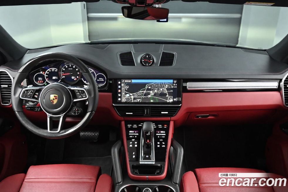 Porsche Cayenne 2023