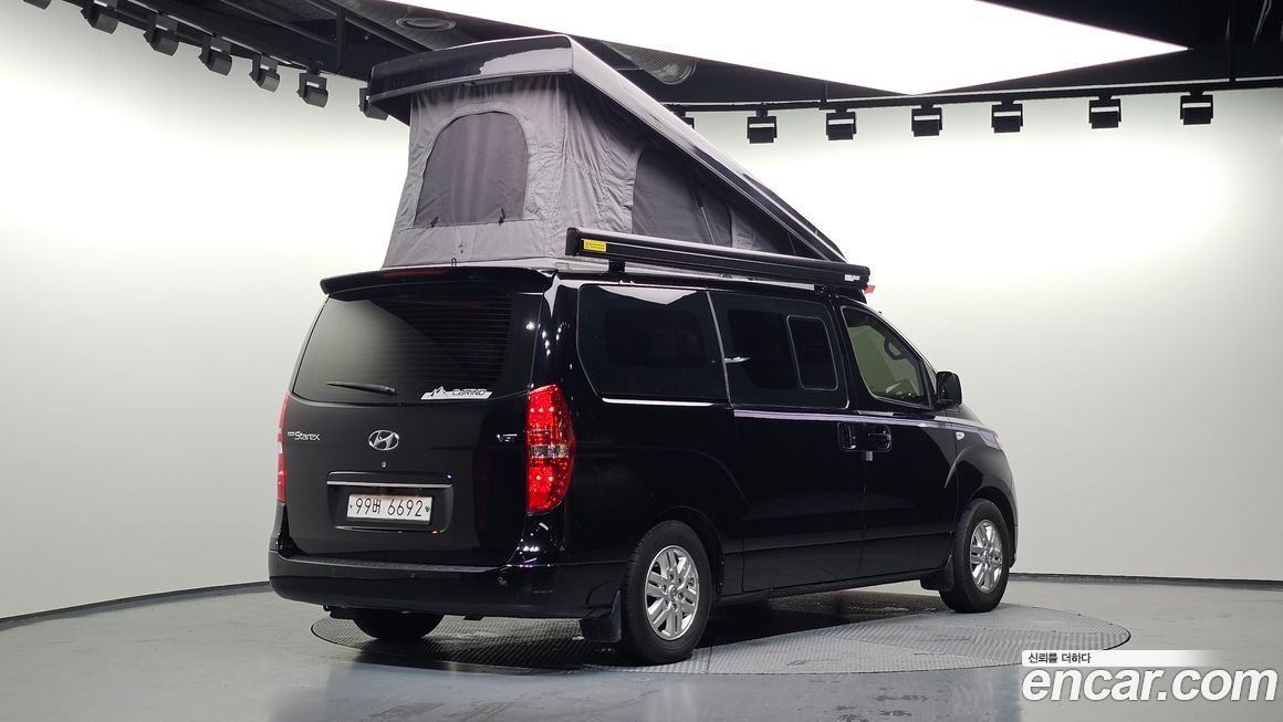 Hyundai Starex 2021