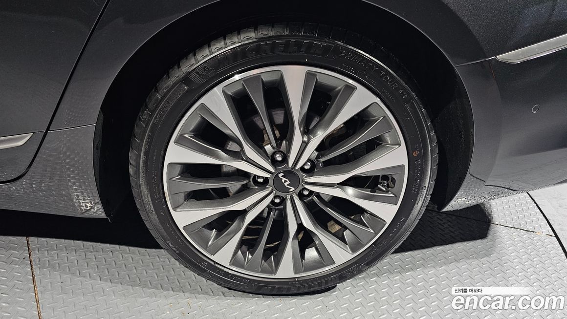Kia K8 2023