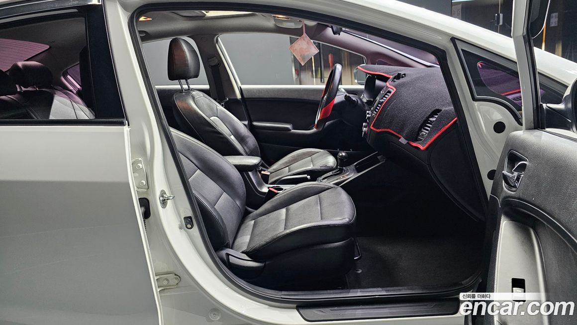 Kia K3 2015