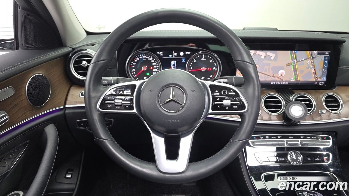 Mercedes-Benz E-Class 2019