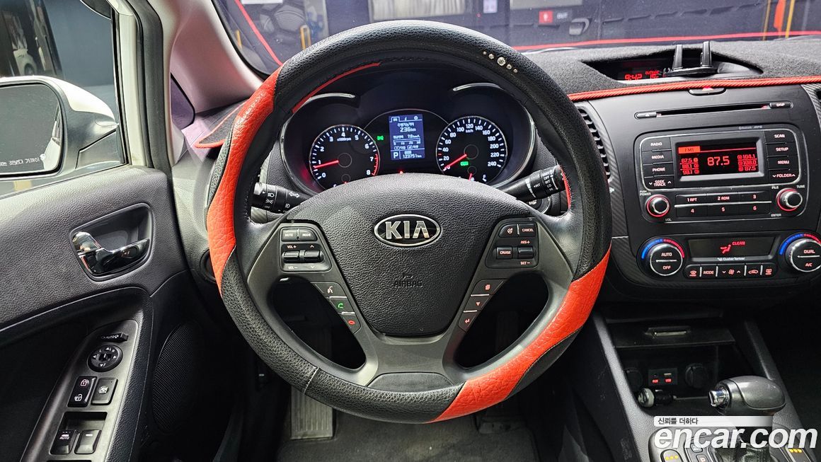 Kia K3 2015