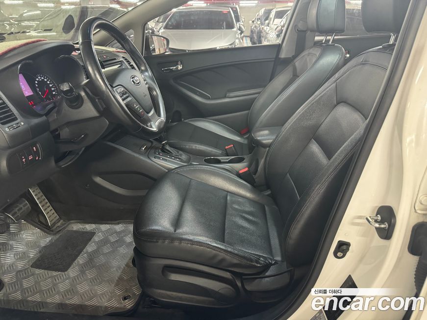 Kia K3 2013