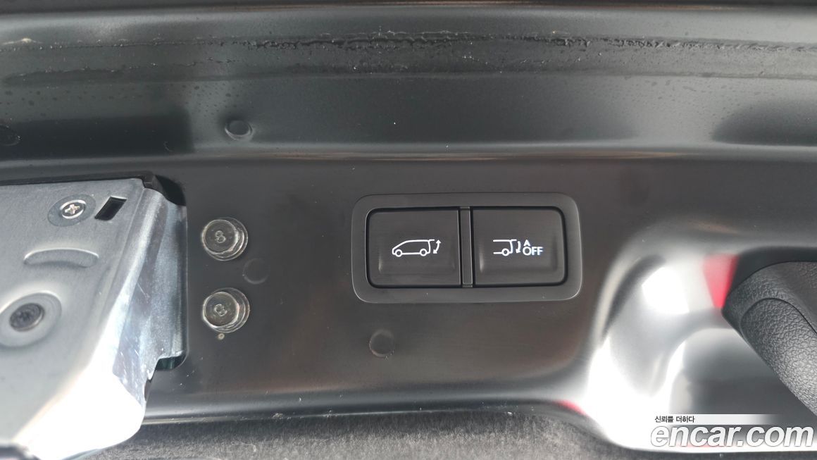 Hyundai Staria 2025