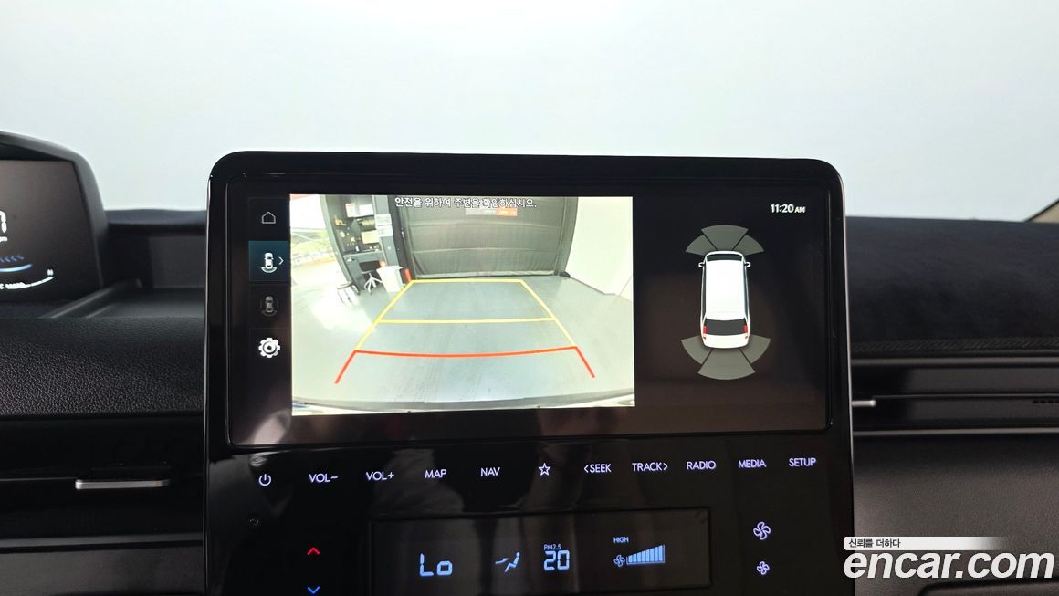 Hyundai Staria 2025