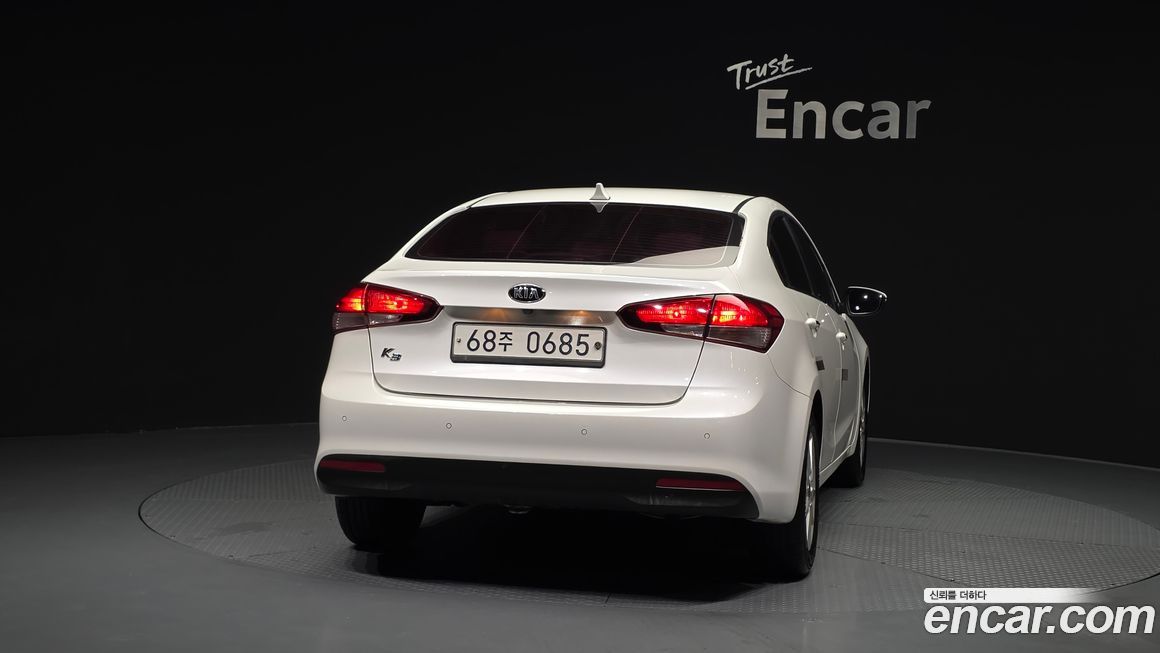 Kia K3 2016