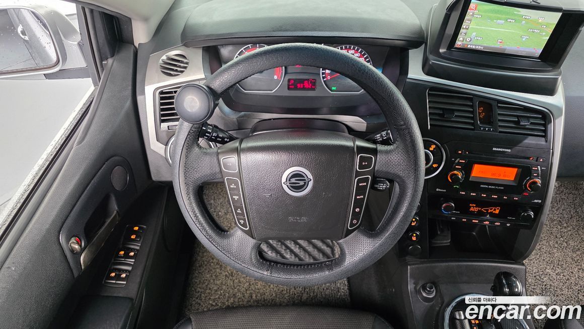 KG_Mobility_Ssangyong KORANDO 2013