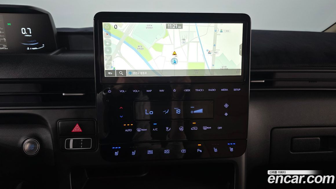 Hyundai Staria 2025