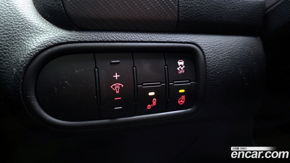 Kia K3 2016