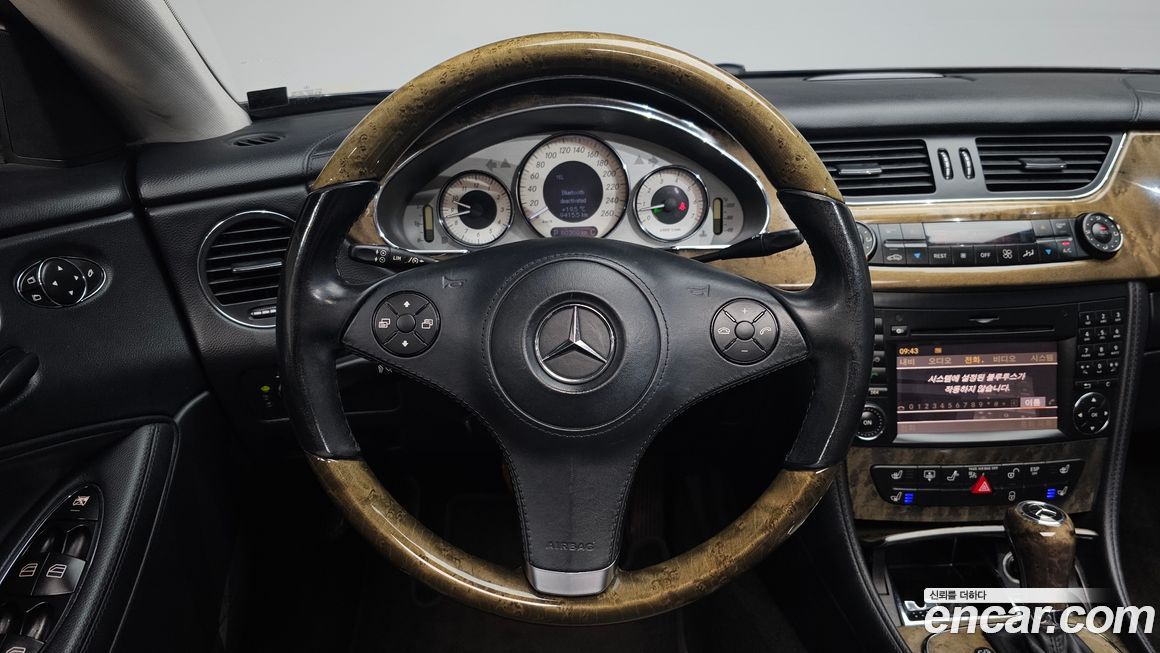 Mercedes-Benz CLS-Class 2010