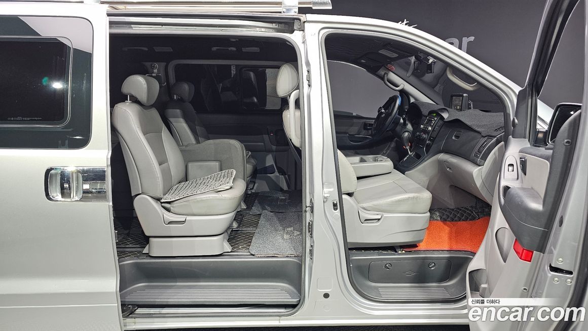 Hyundai Starex 2014