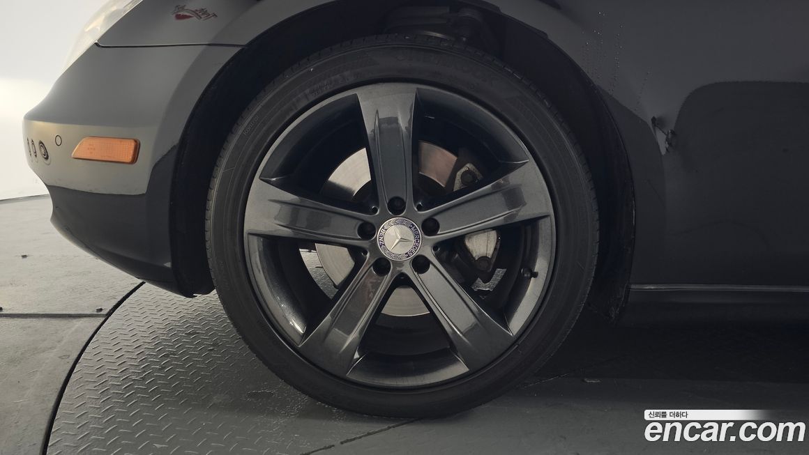 Mercedes-Benz CLS-Class 2010