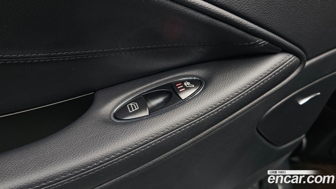 Mercedes-Benz CLS-Class 2010