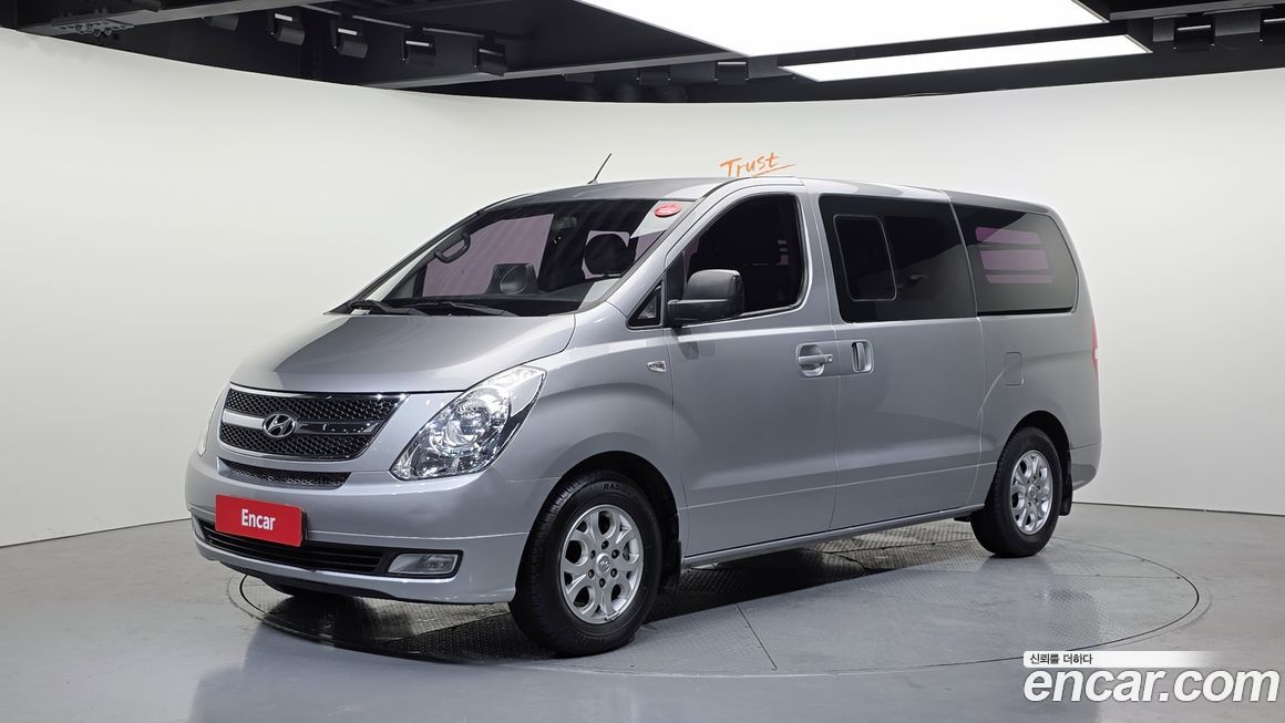 Hyundai Starex 2016