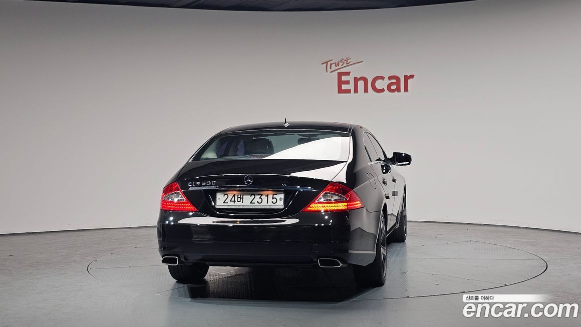 Mercedes-Benz CLS-Class 2010