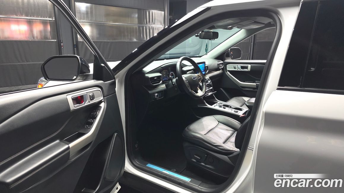 Ford Explorer 2021
