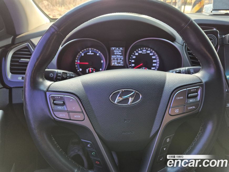 Hyundai Santafe 2015
