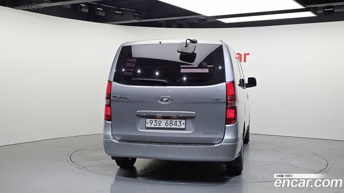 Hyundai Starex 2016
