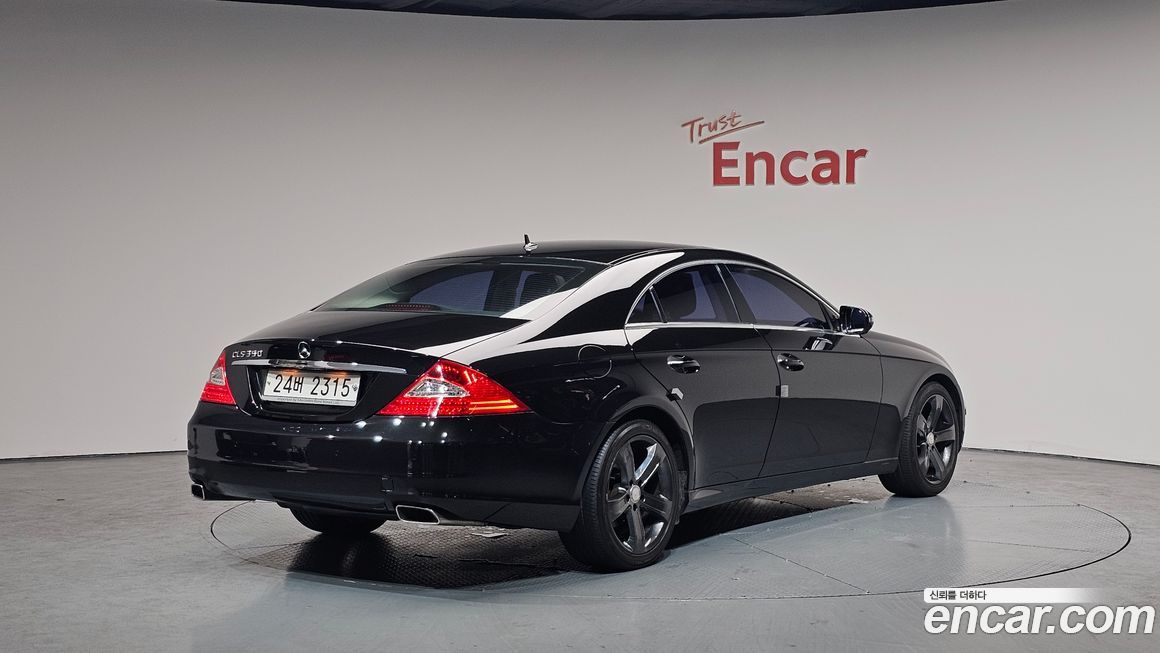 Mercedes-Benz CLS-Class 2010