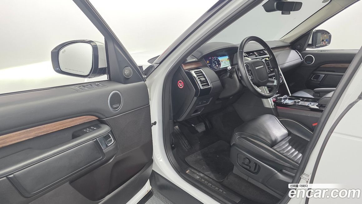 Land Rover Discovery 2019