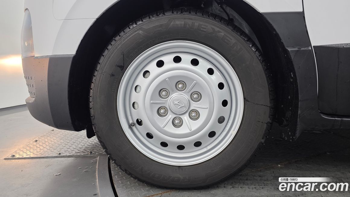 Hyundai ST1 2025