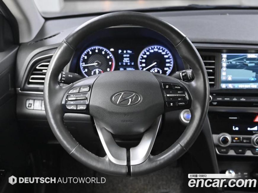 Hyundai AVANTE 2019